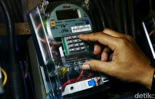 Inflasi April Melonjak Tajam: Listrik & Emas Picu Kenaikan
