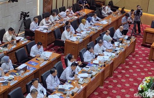 PHK Massal Jawa Tengah: 24.036 Karyawan Kehilangan Pekerjaan