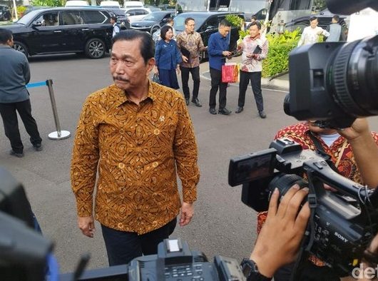 Pertumbuhan Ekonomi Kuartal I Mengecewakan: Luhut Beberkan Fakta Mengejutkan