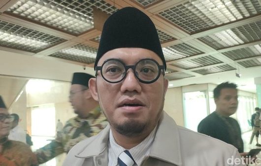 Prabowo Desak Turunkan Biaya Haji & Tiket Pesawat
