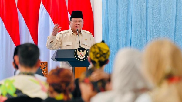 Rekor Stok Beras: Prabowo Desak Bulog Bangun Gudang Darurat