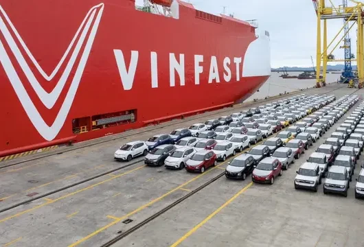Revolusi Listrik: BUMN dan Transportasi Laut Ramah Lingkungan
