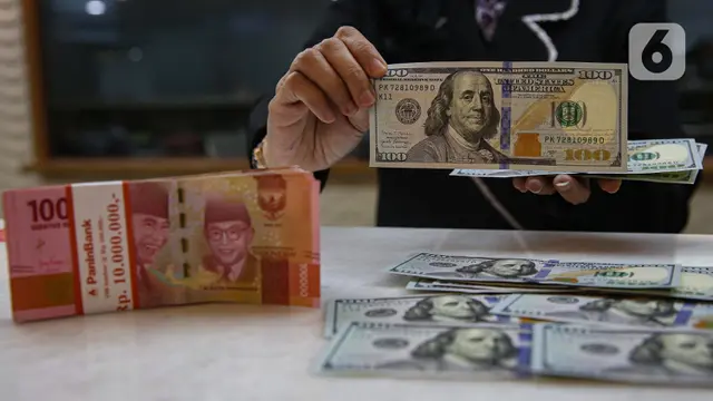 Rupiah Tertekan! Dolar AS Menguat, Sentuh Rp 16.680?