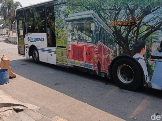 TransJakarta Blok M-Alam Sutera: Rute Baru, Naik-Turun Tol Cepat