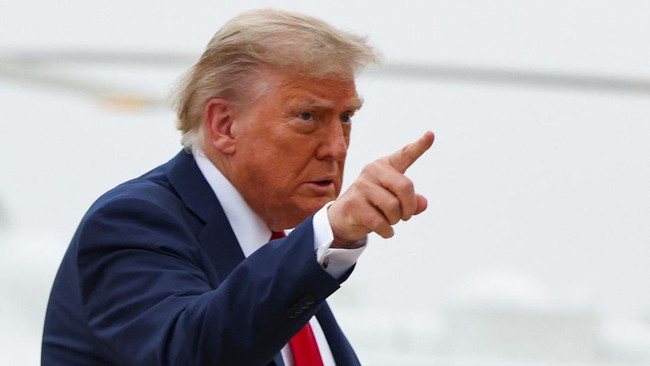 Ancaman Iran, Trump Perintahkan Produksi Minyak AS Melonjak