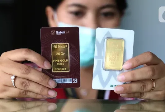 Emas Antam Anjlok Tajam Hari Ini, 17 Juni 2025: Beli Sekarang?