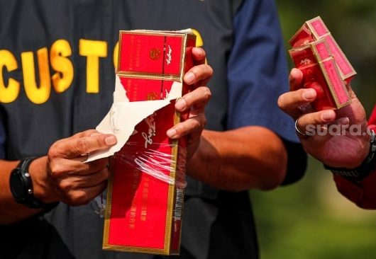 Gerebek Pabrik Rokok Ilegal: Djaka Budhi Utama Beraksi!