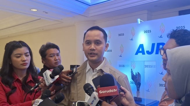 Harga Minyak Dunia Melonjak Tajam: BBM Indonesia Naik?