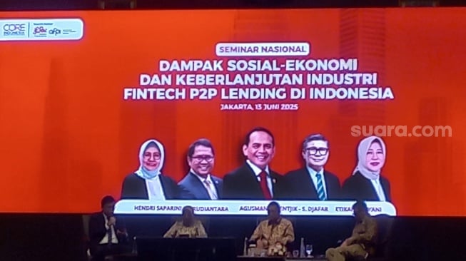 Kurangi Stres Bisnis? Pinjol Tepat untuk Modal Usaha Anda!