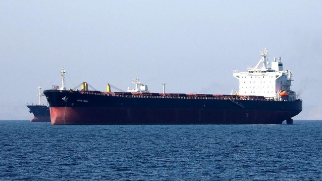 Strategi Iran Jual Minyak: Dekati China, Hadapi Sanksi AS