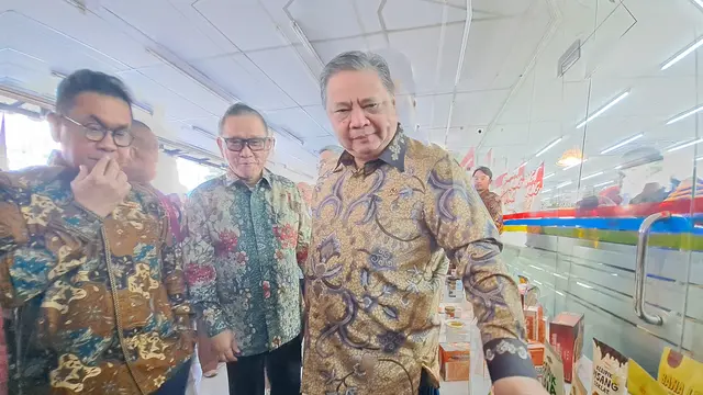 Target Rp60 Triliun! Airlangga Bidik Transaksi 'Holiday Sale' Aprindo