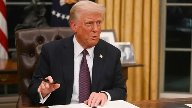 Trump Pangkas Anggaran AS Rp140 Triliun: Sasaran Mengejutkan?