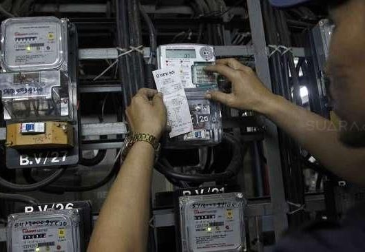 Subsidi Listrik 2025: Jebol Rp90 Triliun, Apa Penyebabnya?